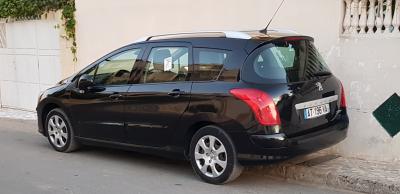 Vend Peugeot 308 break sw année 2010 