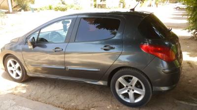 PEUGEOT 308 ESSENCE MANUELLE