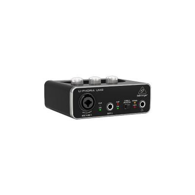 Cartes Son Behringer Uphoria Um2
