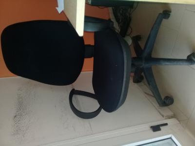  mobiliers de bureaux
