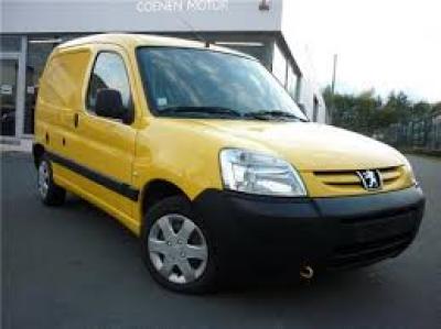Vehicule de livraison à domecile