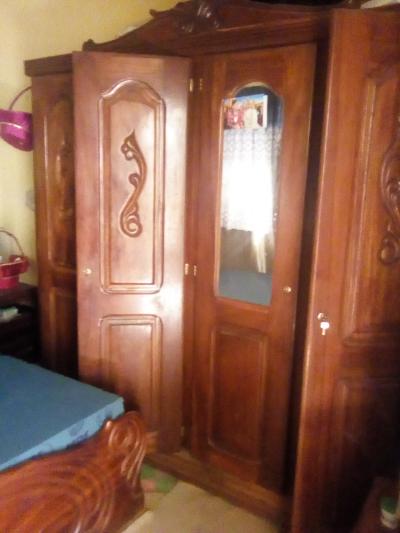 Armoire