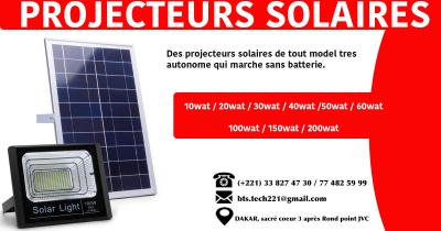PROJECTEURS SOLAIRES A BAS PRIX 