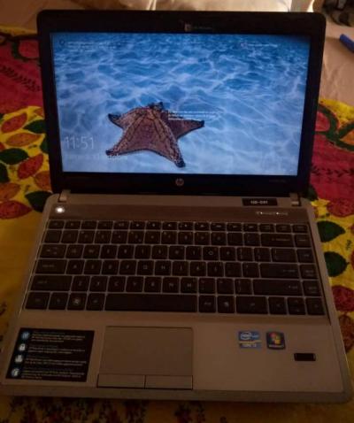 HP ProBook i3
