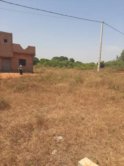 Des terrains de 150m2 a bambilor 