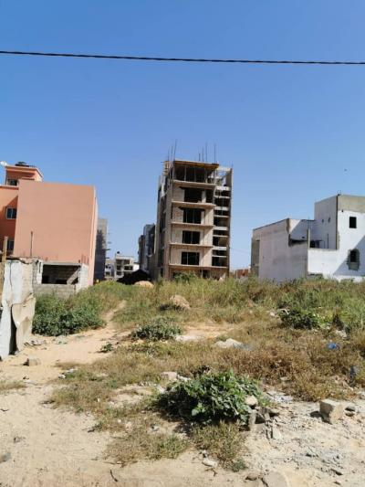 Terrain de 200m2 a nguor almadies 