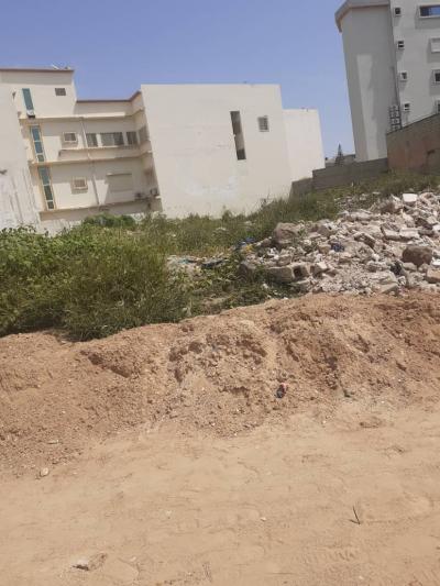 Terrain de 200m2 angle a hann mariste 