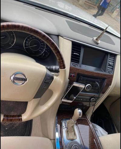 WANTER NISSAN PATROL PLATINIUM 2014