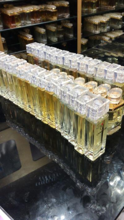 Parfums Ennaciri venant du Maroc Hommes et femmes