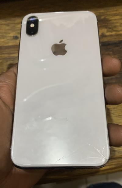 iPhone X simple 64 giga
