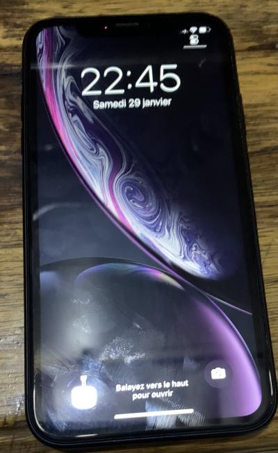iPhone XR  64 giga