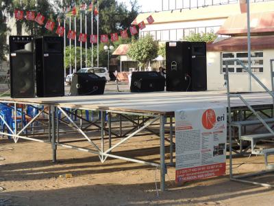  LOCATION DE PODIUM A BON PRIX
