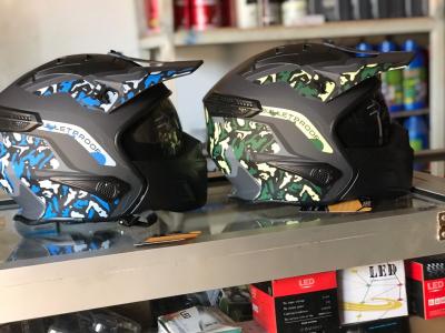 Casque PROOF menton démontable 
