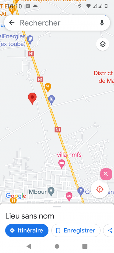 terrain de 300 metres carres a saly
