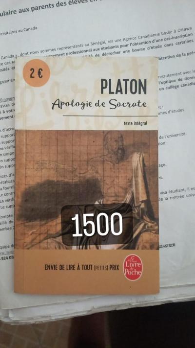 l'appologie de socrate et le contrat social