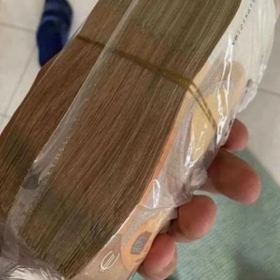 SOLUTION POUR NETTOYAGE DES BILLETS DE BANQUE NOIR
