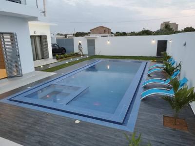 Belle villa meublée à louer à saly