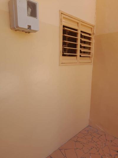 Appartement 2 pieces meublés louer a Keur Massar
