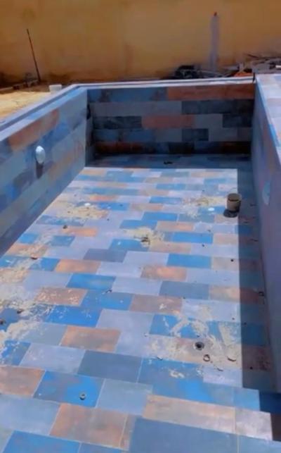 Carreaux pierre Bali piscine 