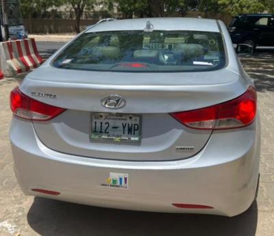 HYUNDAI ELANTRA 2015 VENANT