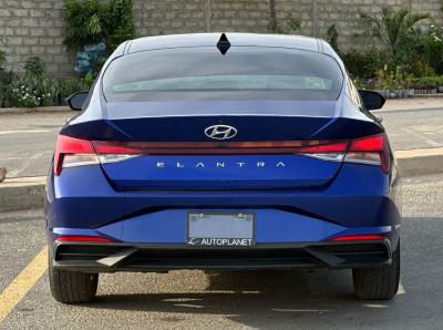 Hyundai Elantra 2021 VENANT