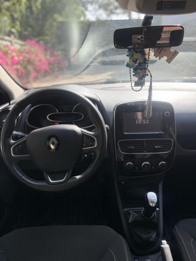 Renault Clio 4 TCD Limited. Essence, boite manuel.