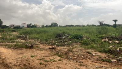 Terrain 300 mètres carrés à vendre à Saly Sén