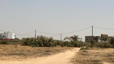 Terrains 225 mètres carrés à vendre à Gandigal