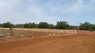 Terrain 300 mètres carrés à vendre à Ngaparou 