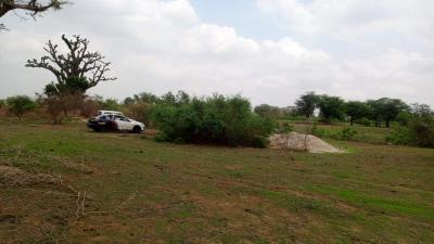 Terrain 300 mètres carrés à vendre à Mbour Sé
